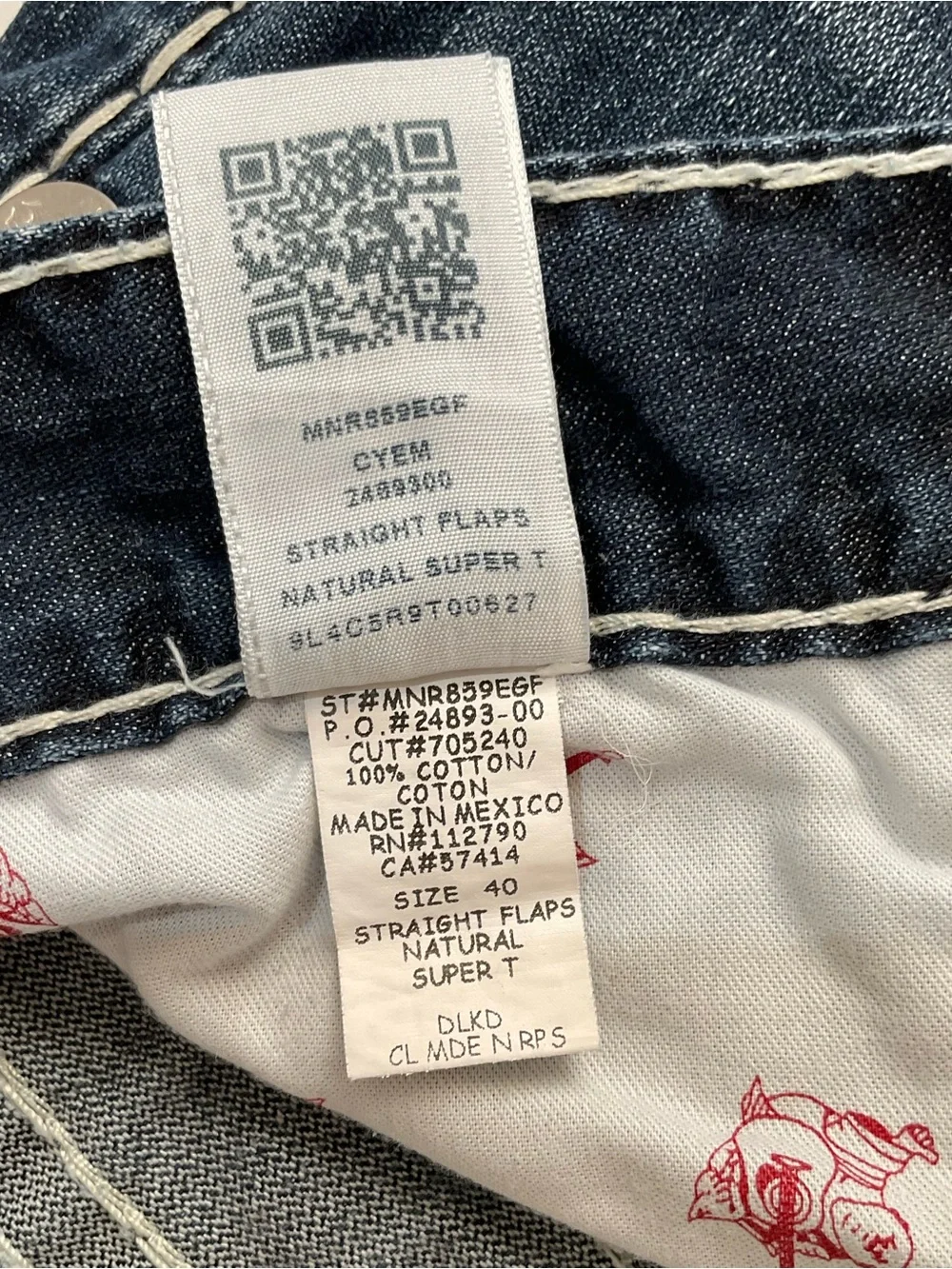 True Religion Men’s Cut Offs Shorts Size 40